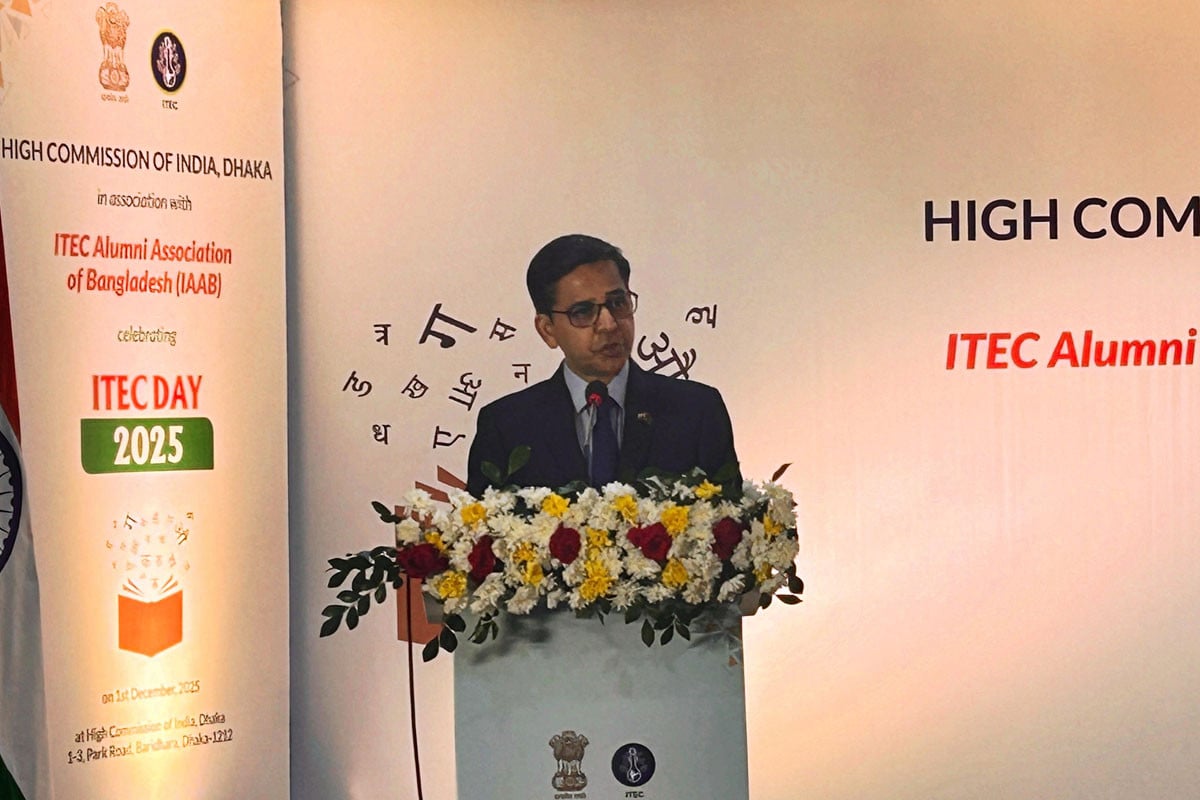 বাংলাদেশের ৫ হাজার পেশাজীবী ভারতের আইটেক প্রোগামে অংশ নিয়েছেন : প্রণয় ভার্মা