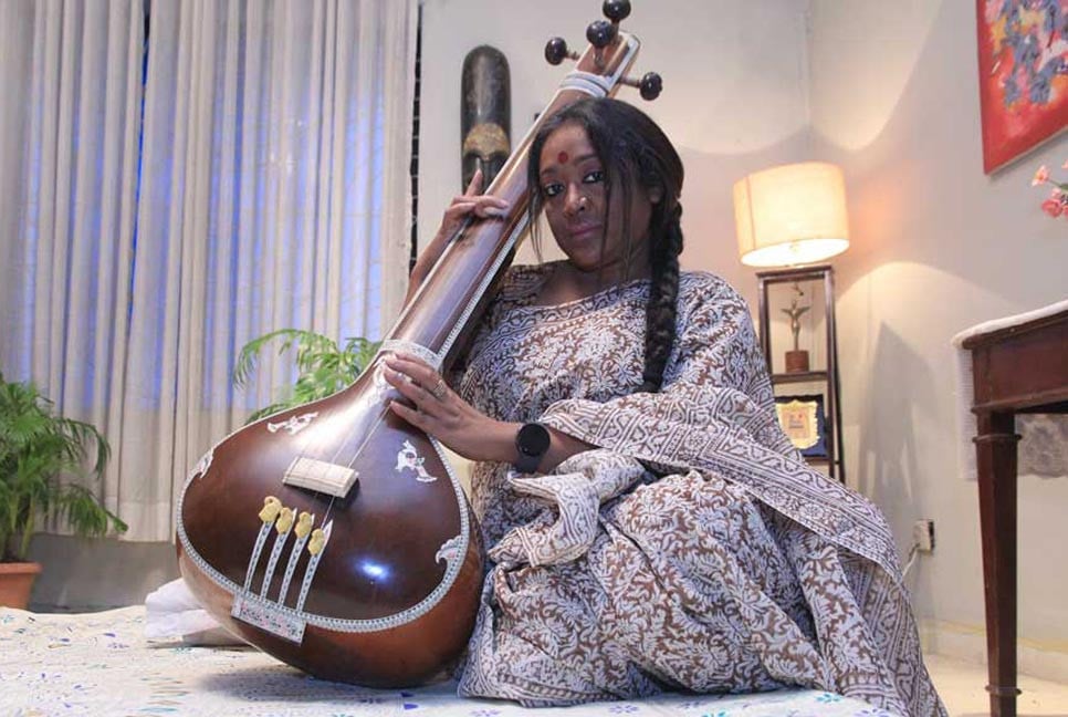 নারীর প্রতি বৈষম্যমূলক আচরণের গল্প 'জলটুঙি'