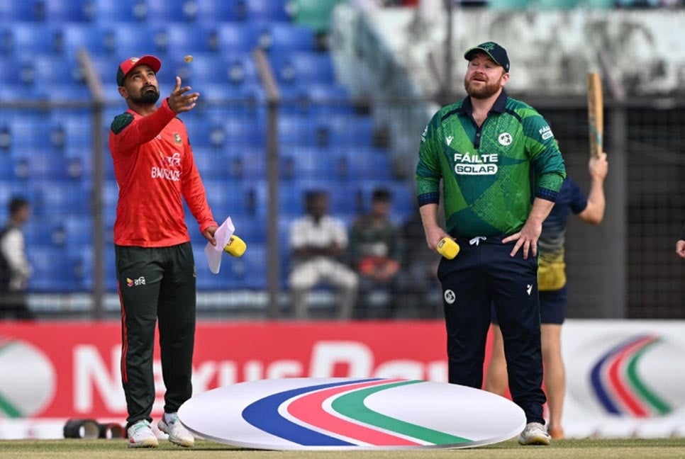 একাদশে তিন পরিবর্তন এনে ফিল্ডিংয়ে বাংলাদেশ