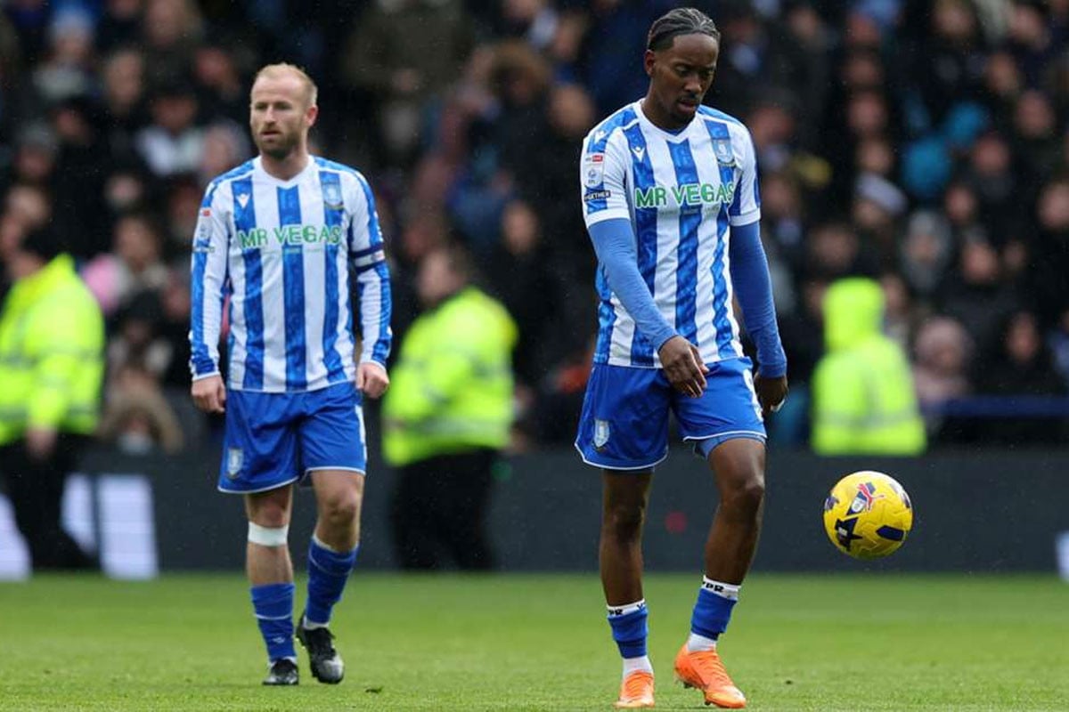 আরও ছয় পয়েন্ট কাটা শেফিল্ডের