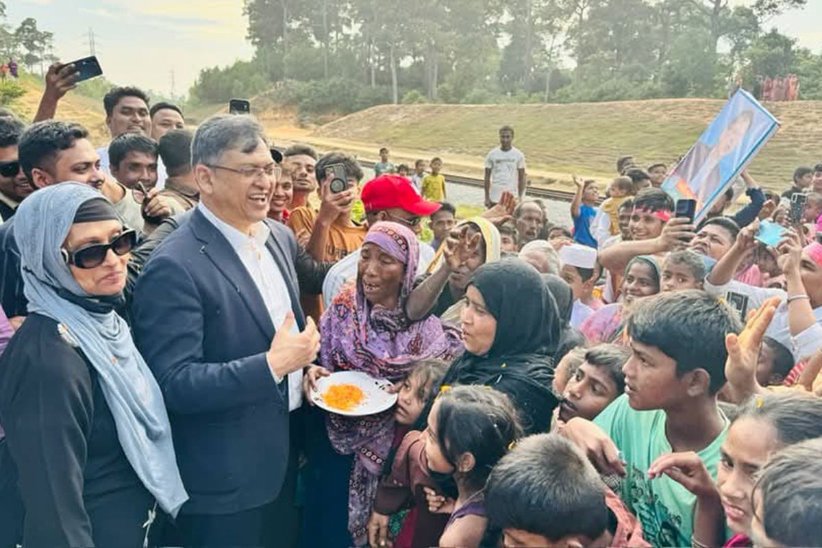 ১৭ বছর পর নিজ নির্বাচনী এলাকায় গণসংযোগে সালাহউদ্দিন আহমদ