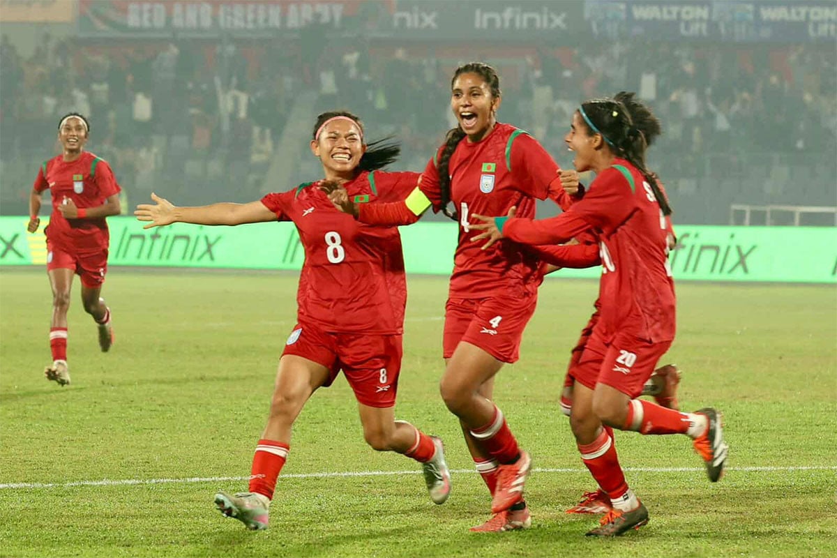 আজারবাইজানের বিপক্ষে দুর্দান্ত গোল মারিয়া মান্দার (ভিডিও)