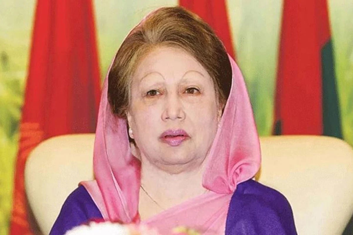 খালেদা জিয়াকে দেখতে এভারকেয়ারে তিন বাহিনী প্রধান