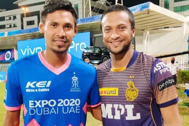 আইপিএল নিলামে মুস্তাফিজের ভিত্তিমূল্য ২ কোটি, সাকিবের ১ কোটি