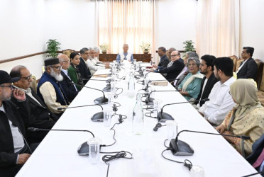 খালেদা জিয়াকে নিয়ে সরকারের বিবৃতি, বিশেষ বৈঠকে যেসব সিদ্ধান্ত