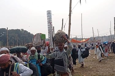 টঙ্গীতে দোয়া-মোনাজাতে শেষ হলো পাঁচ দিনের ‘জোড় ইজতেমা’