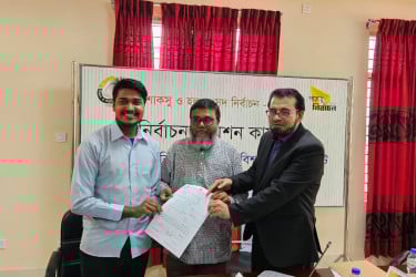 শাকসু নির্বাচন: প্রথম দিনেই মনোনয়ন নিলেন ৪৬ জন