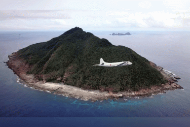 চীন-জাপান দ্বন্দ্ব আরও তীব্র, দ্বীপ নিয়ে সংঘর্ষ