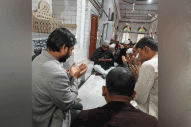 খালেদা জিয়ার রোগমুক্তি কামনায় নোয়াখালীতে ছাত্রদলের দোয়া