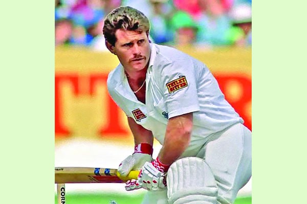 সাবেক ইংলিশ ব্যাটার রবিন স্মিথ মারা গেছেন