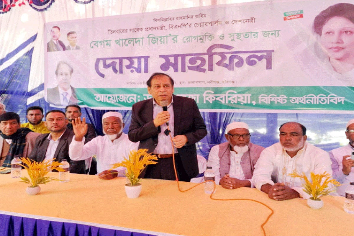 বাবার হত্যাকারীদের শেখ হাসিনা রক্ষা করেছেন: রেজা কিবরিয়া