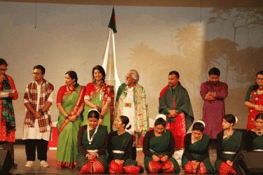 ৫৪তম বিজয় দিবসে কানাডার টরন্টোতে ‘ওরা জেগে আছে’ নাটক মঞ্চায়িত