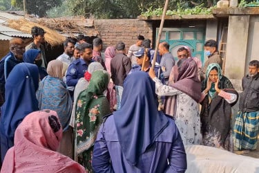 জয়পুরহাটে দুর্বৃত্তদের আঘাতে ফুফু নিহত, ভাতিজি আহত