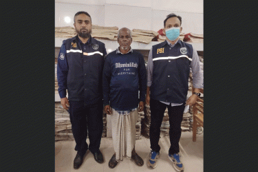 নোয়াখালীতে চোর সন্দেহে দিনমজুরকে পিটিয়ে হত্যার ঘটনায় গ্রেফতার ১