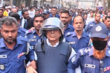 রিমান্ড শেষে কারাগারে আনিসুল-কামরুল-সোলাইমান