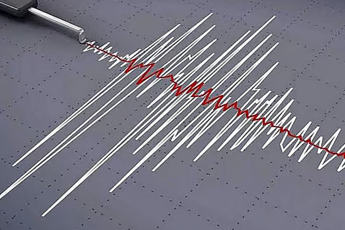 শক্তিশালী ভূমিকম্পে কাঁপল চীন