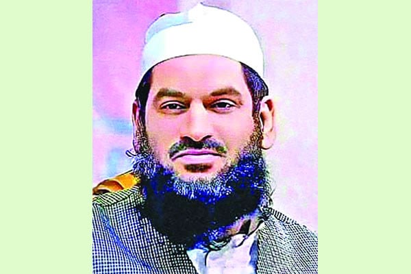 যারা ক্ষমতায় থেকেছে তারা বিদেশিদের কাছে মাথা নত করেছে