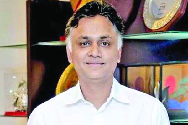 উচ্চ সুদহারে ব্যবসা করা অসম্ভব