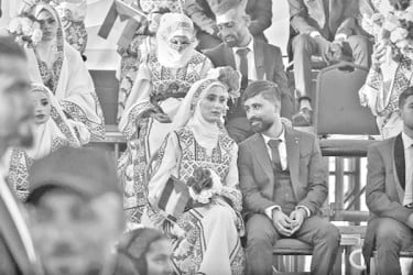 গাজায় ধ্বংসস্তূপে একসঙ্গে ৫৪ দম্পতির বিয়ে