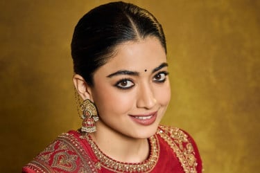 বিয়ে নিয়ে প্রথমবার মুখ খুললেন রাশমিকা