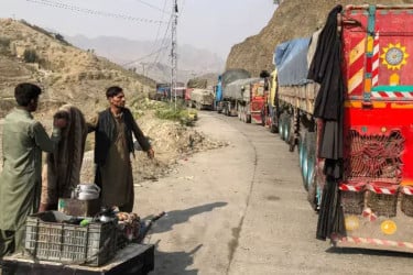 আফগানিস্তানে জাতিসংঘের ত্রাণ ঢুকতে দেবে পাকিস্তান