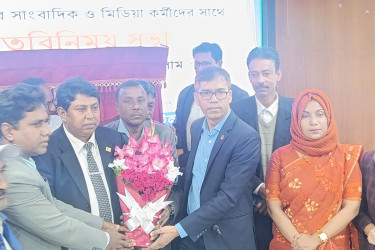 নড়াইলে সাংবাদিকদের সঙ্গে মতবিনিময়ে নবাগত জেলা প্রশাসক