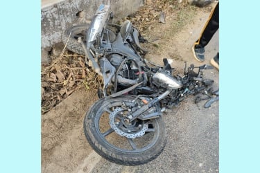 বান্দরবানে বাস ও মোটরসাইকেলের মুখোমুখি সংঘর্ষে নিহত ২, আহত ১