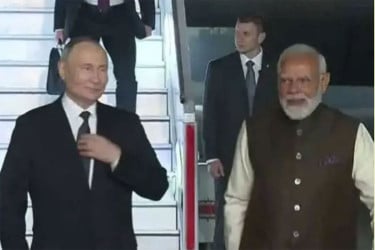 দুই দিনের সফরে দিল্লিতে রুশ প্রেসিডেন্ট পুতিন