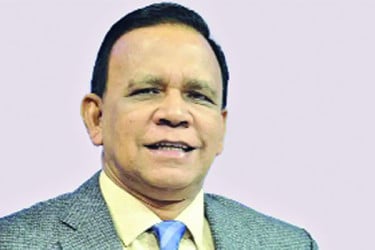 বিচার বিভাগ স্বাধীন হয়েছে বাস্তবে দেখতে চাই