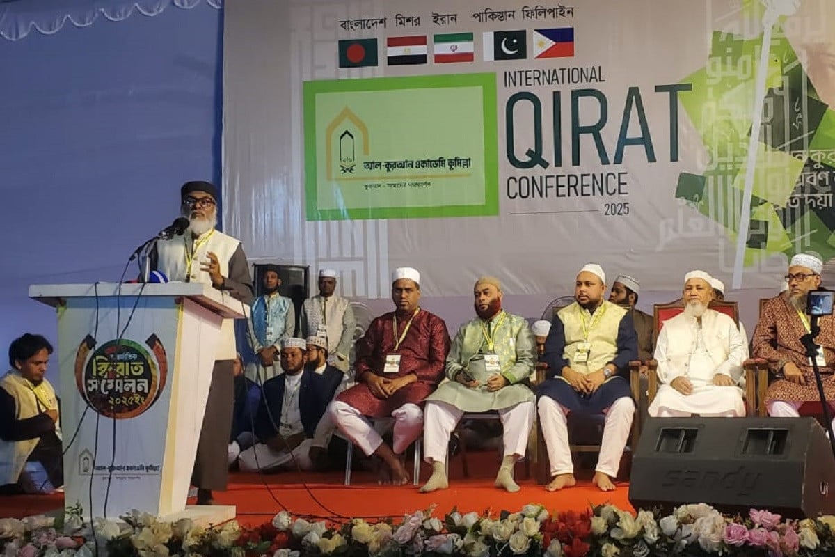 ঐক্যবদ্ধ শক্তি আমাদের সাফল্যের দোরগোড়ায় পৌঁছে দেবে: ধর্ম উপদেষ্টা