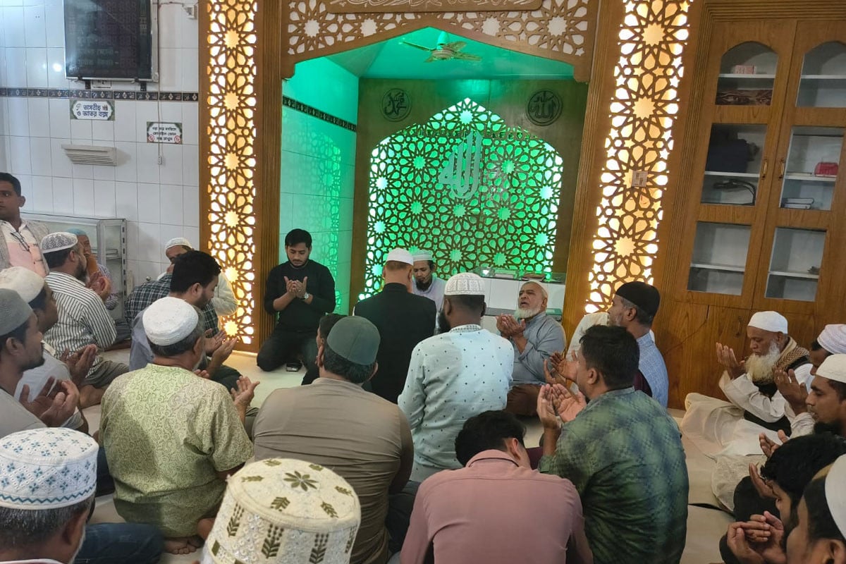 নোয়াখালীতে খালেদা জিয়ার রোগমুক্তি কামনায় ছাত্রদলের বিশেষ দোয়া