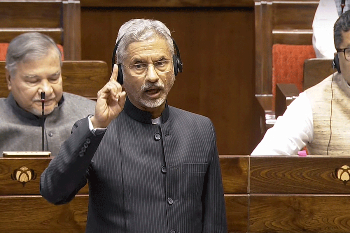 চলতি বছরে ৩২৫৮ জন ভারতীয়কে ফেরত পাঠিয়েছে যুক্তরাষ্ট্র: জয়শঙ্কর