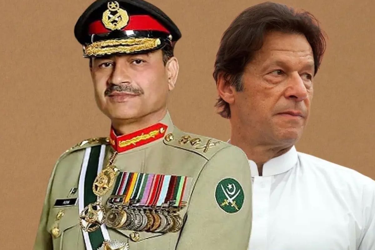 সেনাবাহিনীর তোপে ইমরান খান