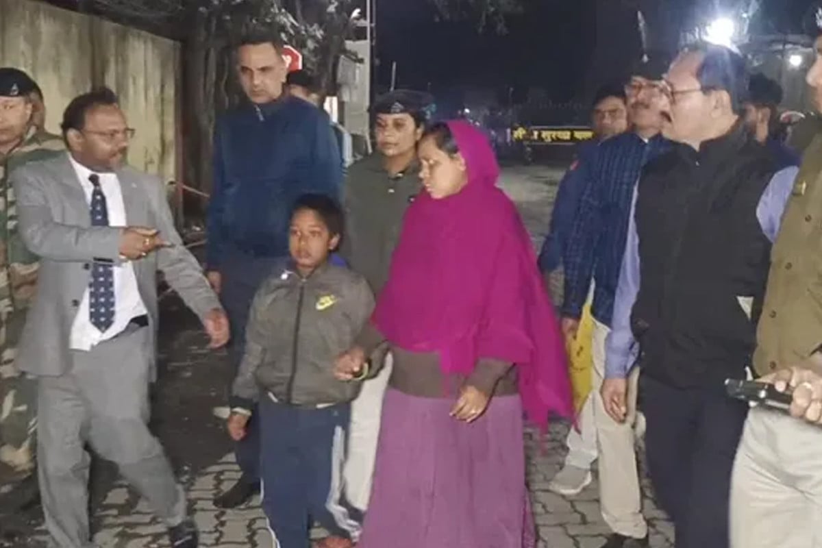 অবশেষে ভারতে ফিরলেন সেই সোনালি