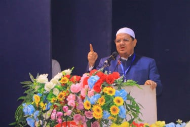 আমরা কোনো ভুল করতে চাই না: চরমোনাই পীর