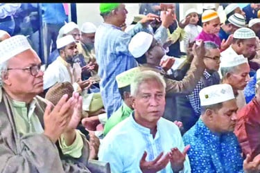 বেগম খালেদা জিয়ার জন্য দোয়ার আয়োজন