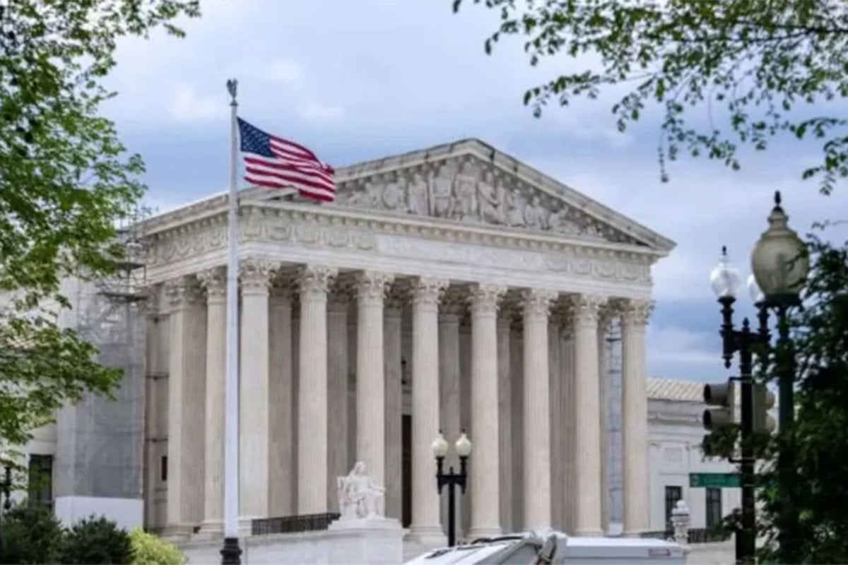 জন্মসূত্রে নাগরিকত্ব নিয়ে শুনানিতে সম্মত যুক্তরাষ্ট্রের সুপ্রিম কোর্ট