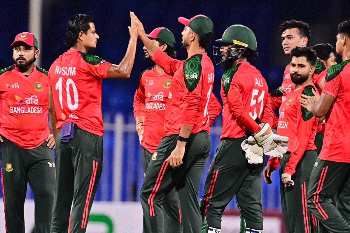 বিজয় দিবসে প্রীতি ম্যাচের নেতৃত্বে মিরাজ-শান্ত