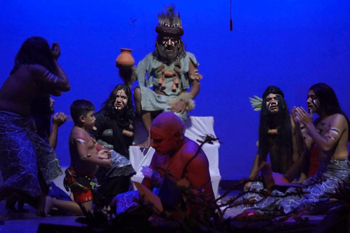 শিল্পকলার মঞ্চে আজ ‘শয়তান’