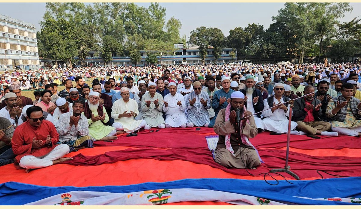 খালেদা জিয়ার সুস্থতা কামনায় নন্দীগ্রামে দোয়া ও মোনাজাত