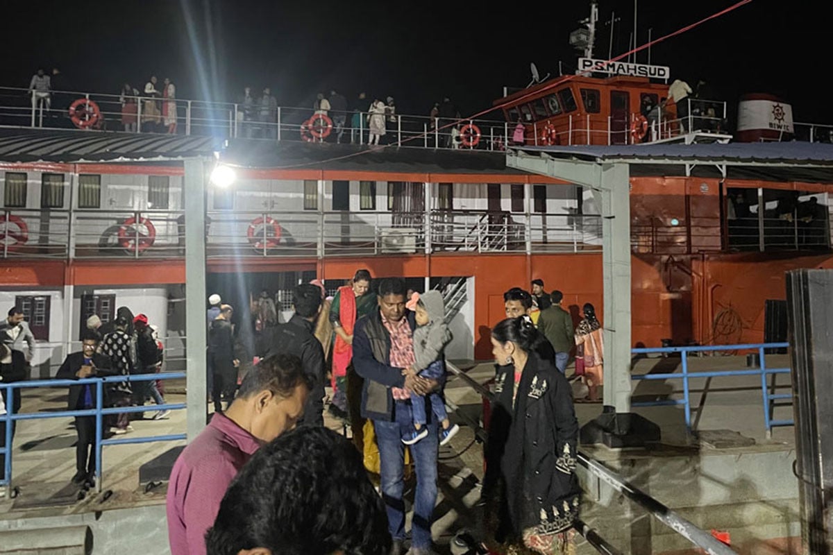 আসার সময় ভরপুর, ফিরতি যাত্রায় ফ্লপ