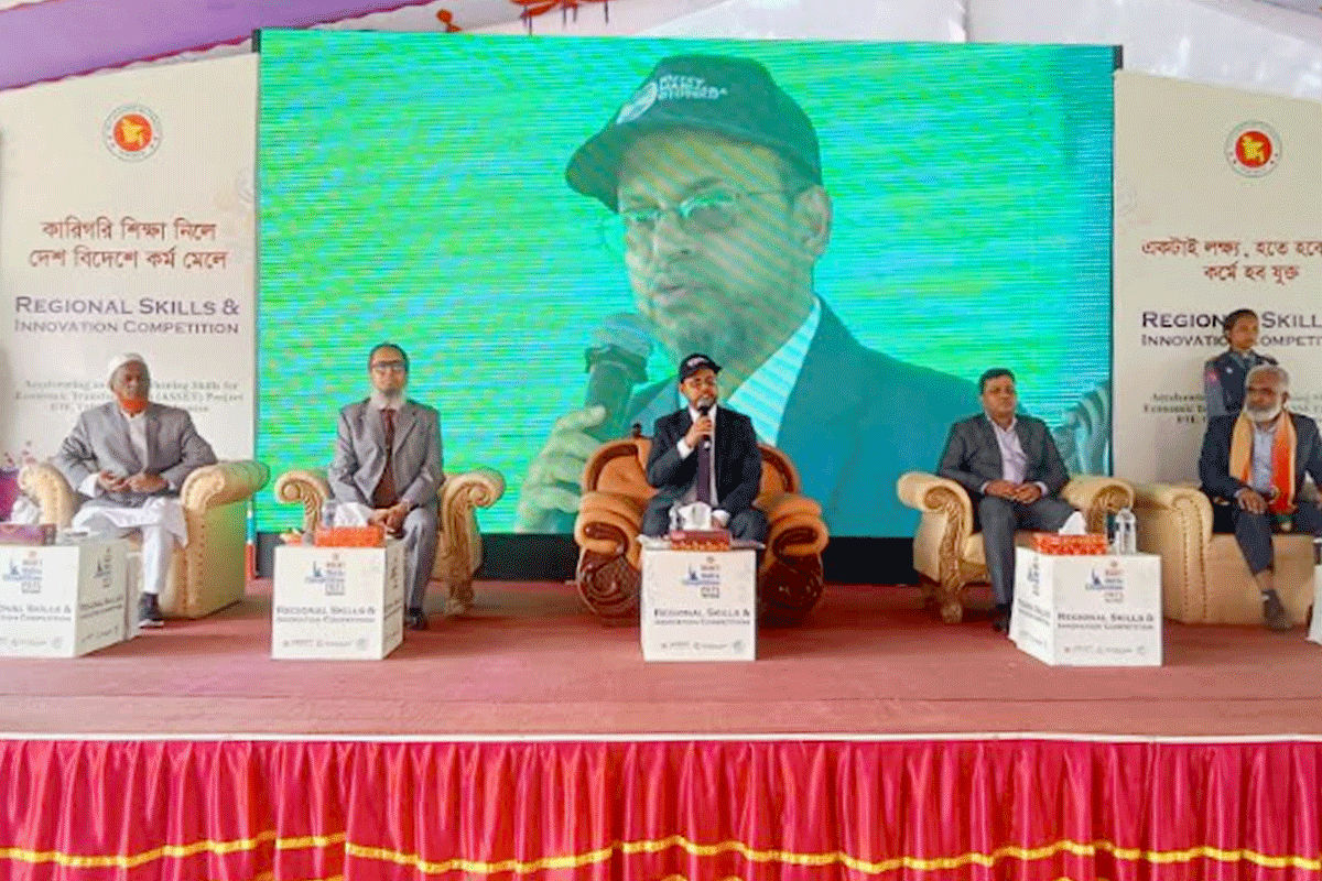 জনসংখ্যাকে জনশক্তিতে রূপান্তরে কারিগরি শিক্ষার বিকল্প নেই: সচিব রফিকুল