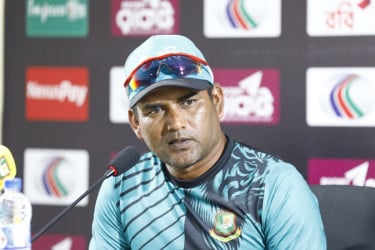 ঘরোয়া ক্রিকেটে আর কোচিং করাতে চান না সালাহউদ্দিন