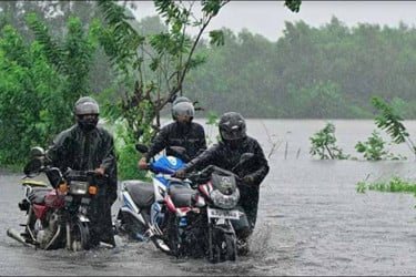 শ্রীলঙ্কায় বন্যা ও ভূমিধসে মৃত বেড়ে ৬০৭
