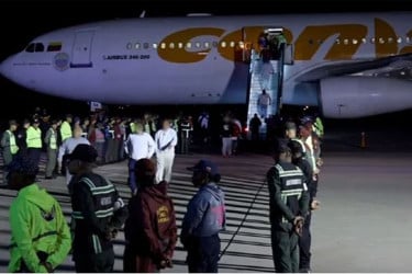 ১৭২ জন অভিবাসী নিয়ে মার্কিন প্রত্যাবাসন ফ্লাইট কারাকাসে পৌঁছেছে