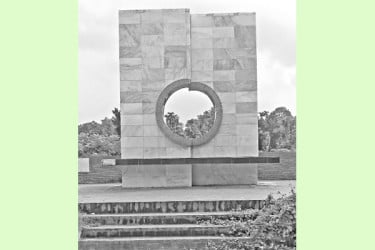 আজকের দিনে হানাদারমুক্ত হয় দেশের যেসব এলাকা