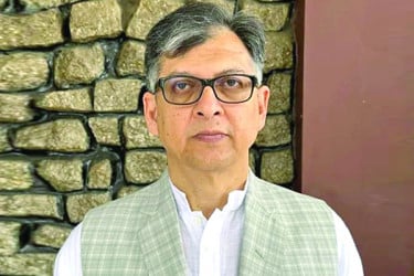 হাসিনা দেশের স্বাধীনতায় বিশ্বাস করেনি