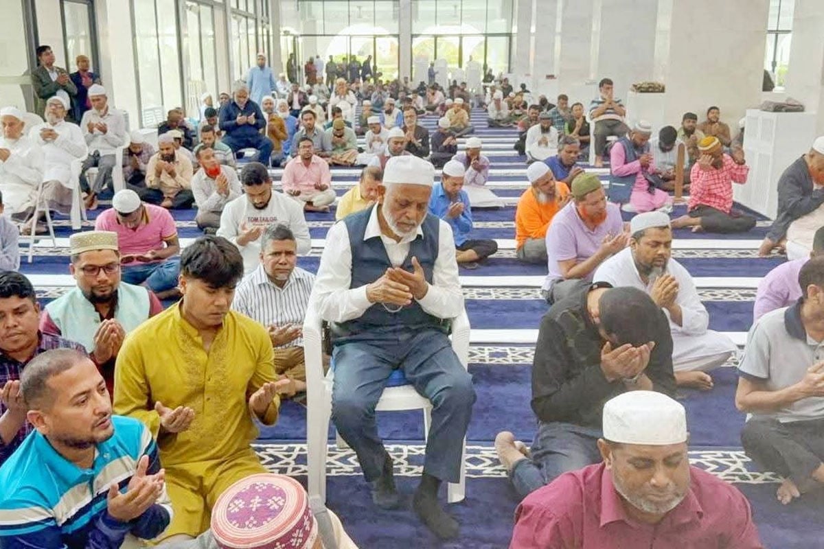 খালেদা জিয়ার সুস্থতা কামনায় ঢাকাস্থ বগুড়াবাসীর দোয়া মাহফিল