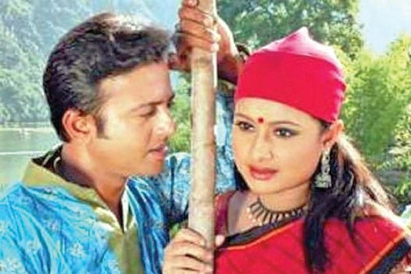 যেভাবে গান ‘ভালোবাসবো বাসবো রে’