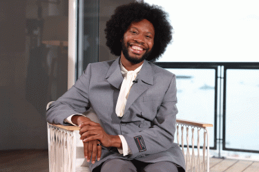 জাপানে পুলিশ হেফাজতে অভিনেতা জেরেমি